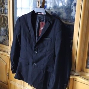 Catherine Sz 36 mens black suit jacket. Washable.